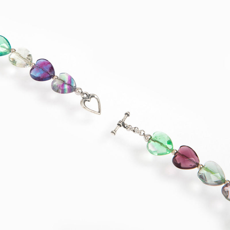 collana con cuori di fluorite Arcobaleno e argento 925 rodiato