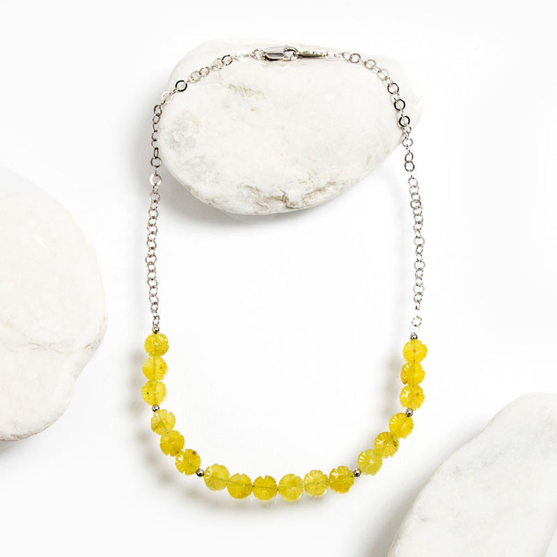 Collana girocollo fiori giada gialla naturale | catena argento 925
